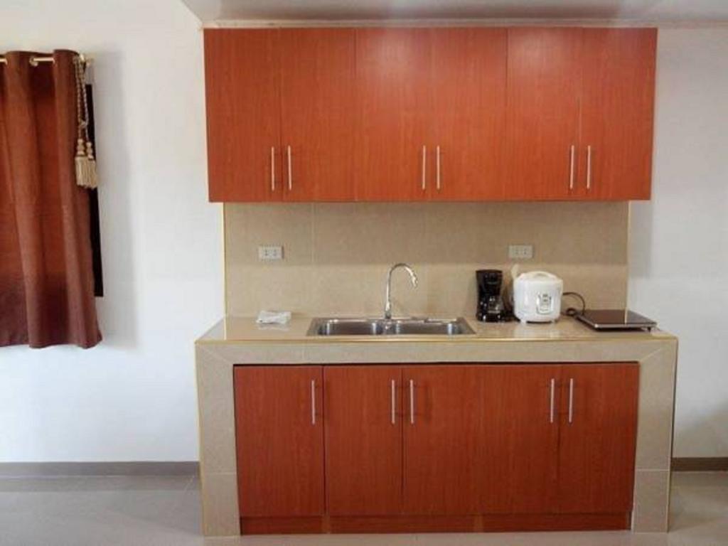 Rullan Apartelle Anda  Стая снимка