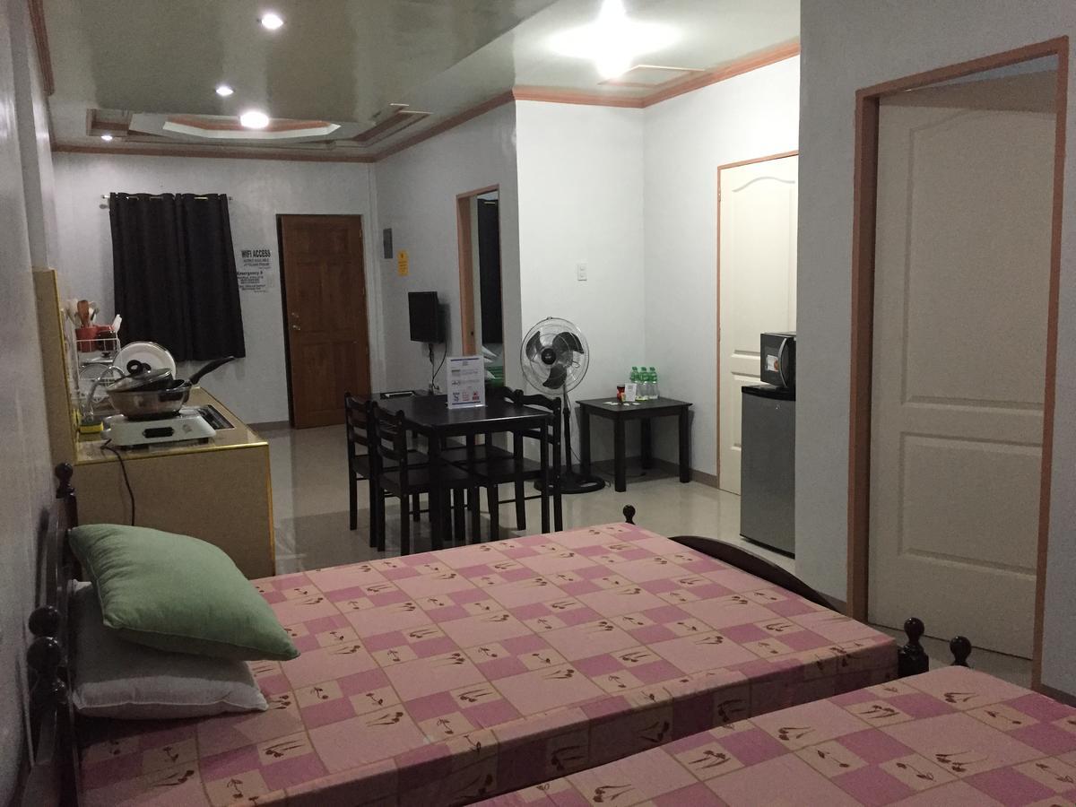 Rullan Apartelle Anda  Екстериор снимка